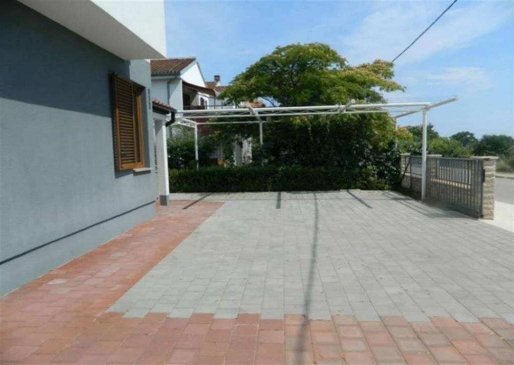 Be-Bu-Mar Apartments Sveti Filip i Jakov Bagian luar foto