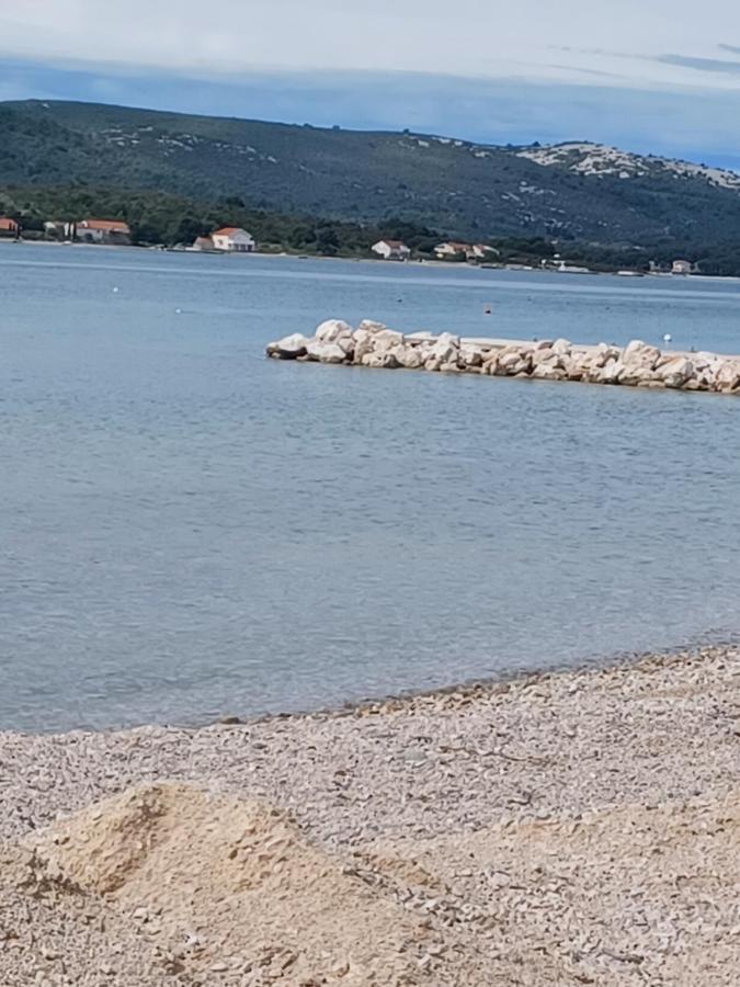Be-Bu-Mar Apartments Sveti Filip i Jakov Bagian luar foto