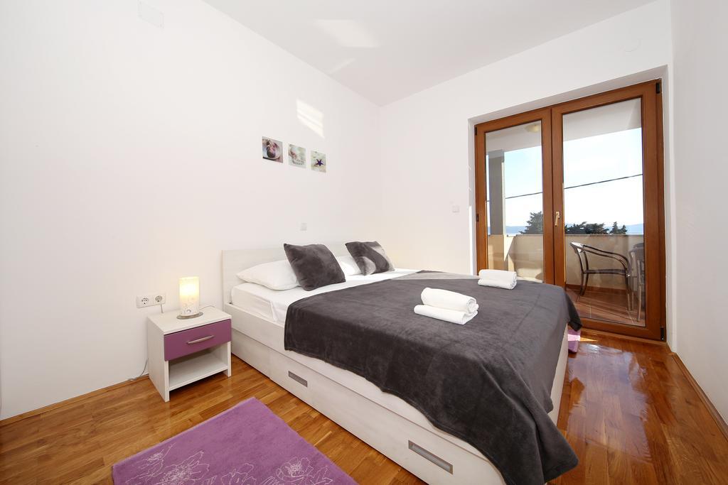 Be-Bu-Mar Apartments Sveti Filip i Jakov Bagian luar foto