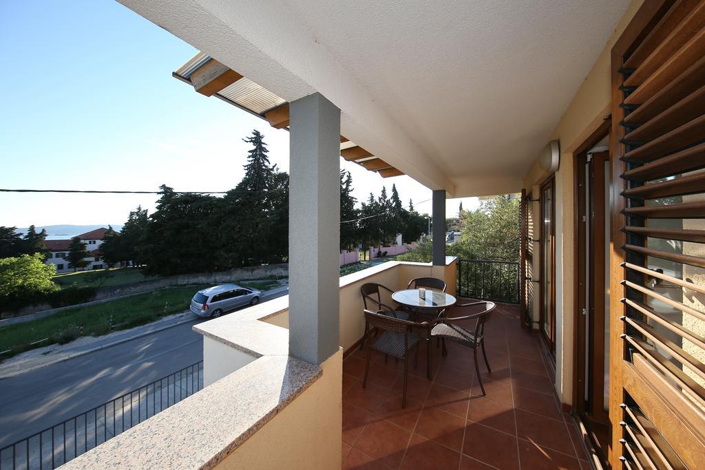 Be-Bu-Mar Apartments Sveti Filip i Jakov Bagian luar foto