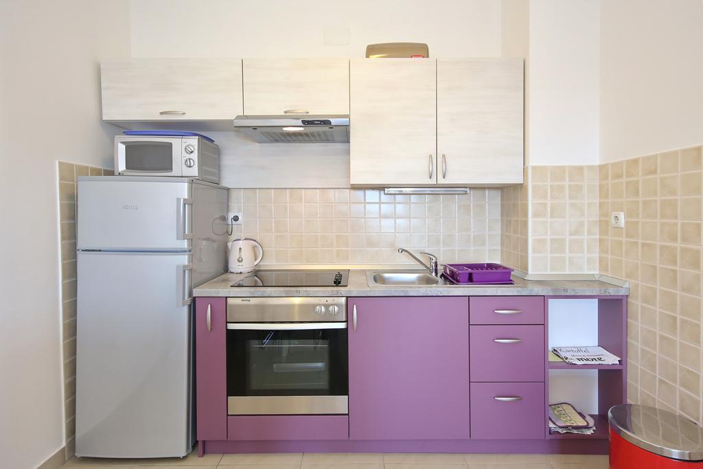 Be-Bu-Mar Apartments Sveti Filip i Jakov Bagian luar foto